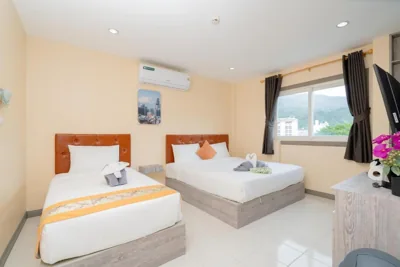 Square One Hotel Patong – Foto 2
